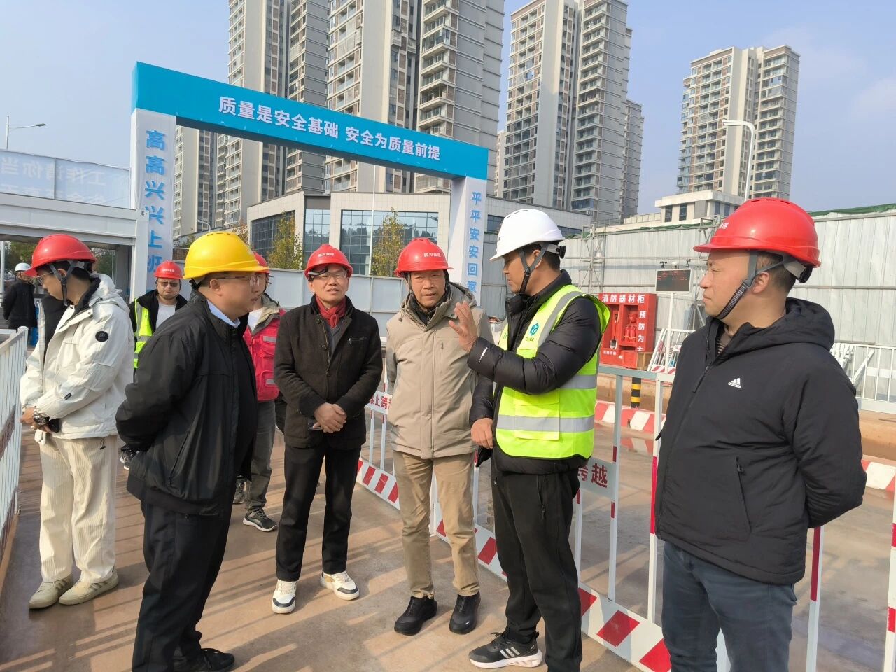 微信图片_2025-12-17_171504_347 微信图片_2025-12-17_171504_347